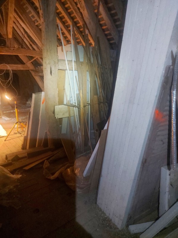 Débarras d'un grenier près de Deauville Calvados (14)