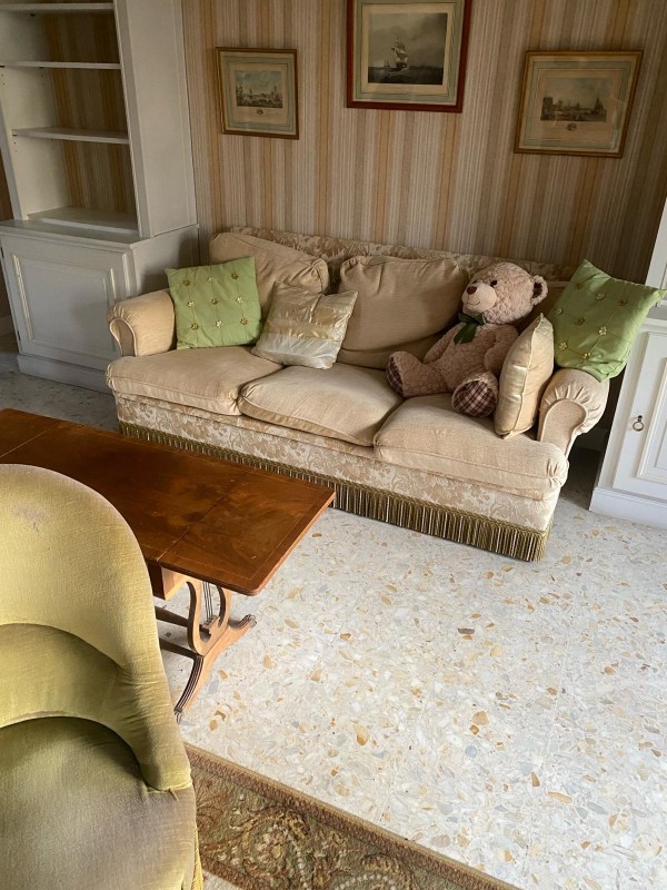 Réalisation d'un débarras complet d'un appartement mise en déchetterie à Barentin à côté de Rouen 76