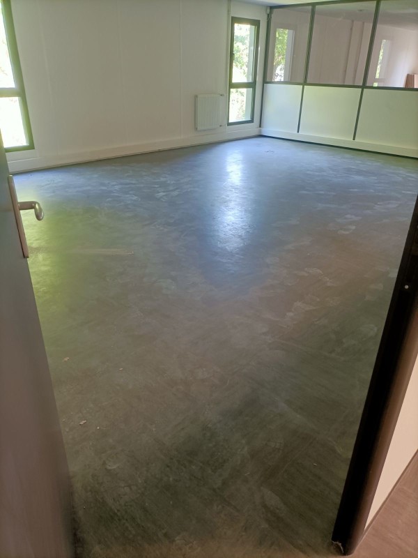 Nettoyage des sols de bureaux professionnels proche de Rouen 76