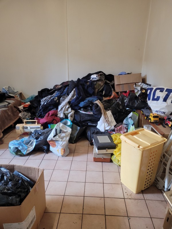 Débarras d’un appartement complet suite à un décès d’un proche à Mont Saint Aignan 76