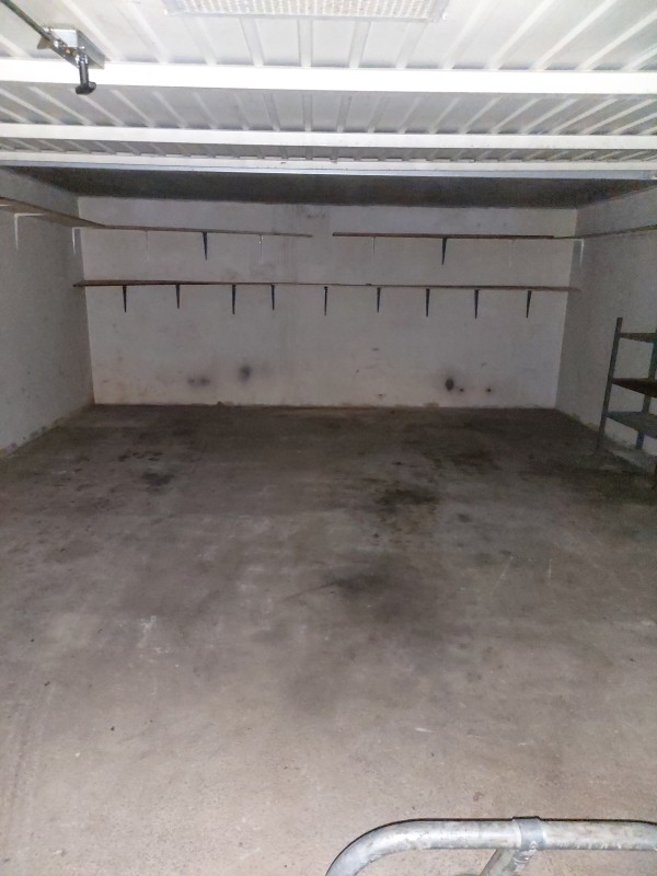 Débarras d'un garage en sous sol