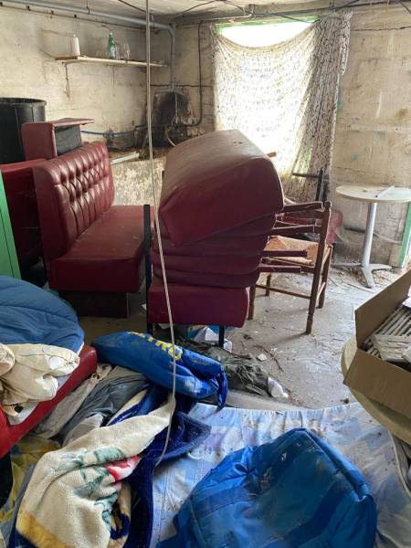 Débarras complet à Rouen 76 d'un garage en location par nos professionnels