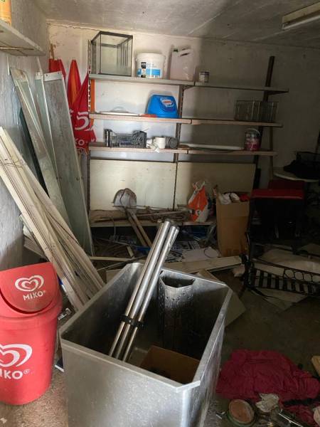 Débarras complet à Rouen 76 d'un garage en location par nos professionnels