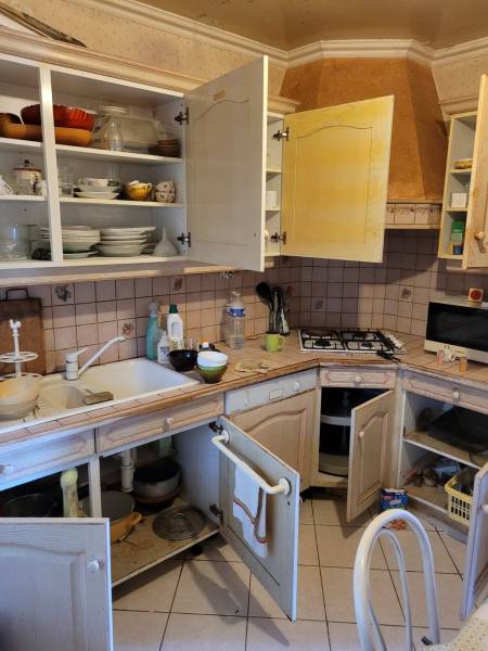 Entreprise pour le débarras complet d'une maison et d'un sous sol à Yvetot 76 en Seine Maritime