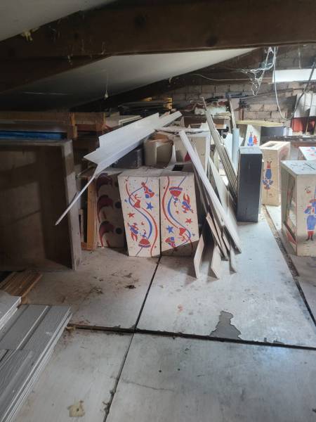 Grand débarras d'un grenier avec 80 m3 d'encombrants avec mise en déchetterie à Mont Saint Aignan à côté de Rouen 76