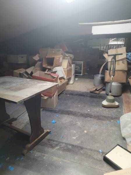 Grand débarras d'un grenier avec 80 m3 d'encombrants avec mise en déchetterie à Mont Saint Aignan à côté de Rouen 76