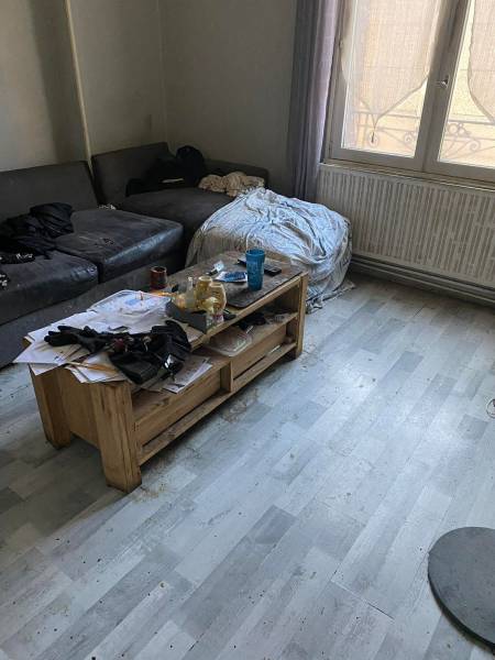 Nettoyage et débarras partiel d'un appartement en milieu occupé en Normandie