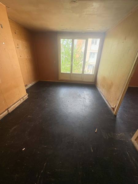 Débarras d'appartement à Elbeuf : vidage complet suite à succession ou déménagement