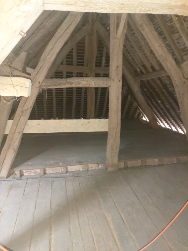 Débarras d'un grenier près de Deauville Calvados (14)