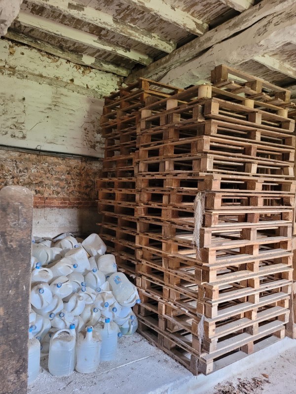 Entreprise de débarras pour le nettoyage d'un local professionnel proche d'Yvetot 76