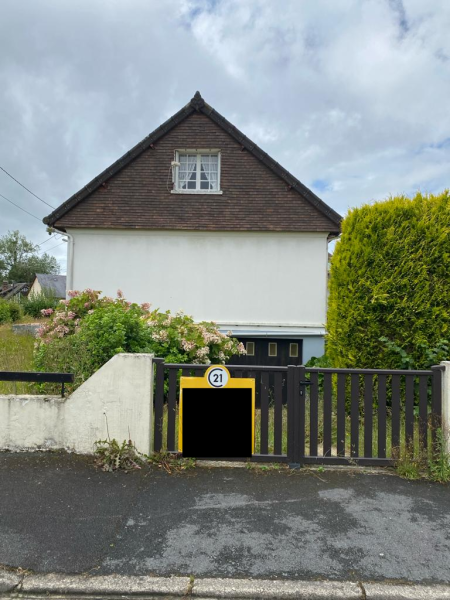 Artisan débarrasseur pour vider une maison suite à une succession secteur Deauville 14