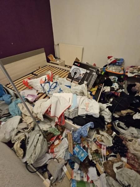 Entreprise spécialisée syndrome de Diogène Rouen : Déblaiement complet d'un appartement de 50 m² insalubre avec mise en déchetterie